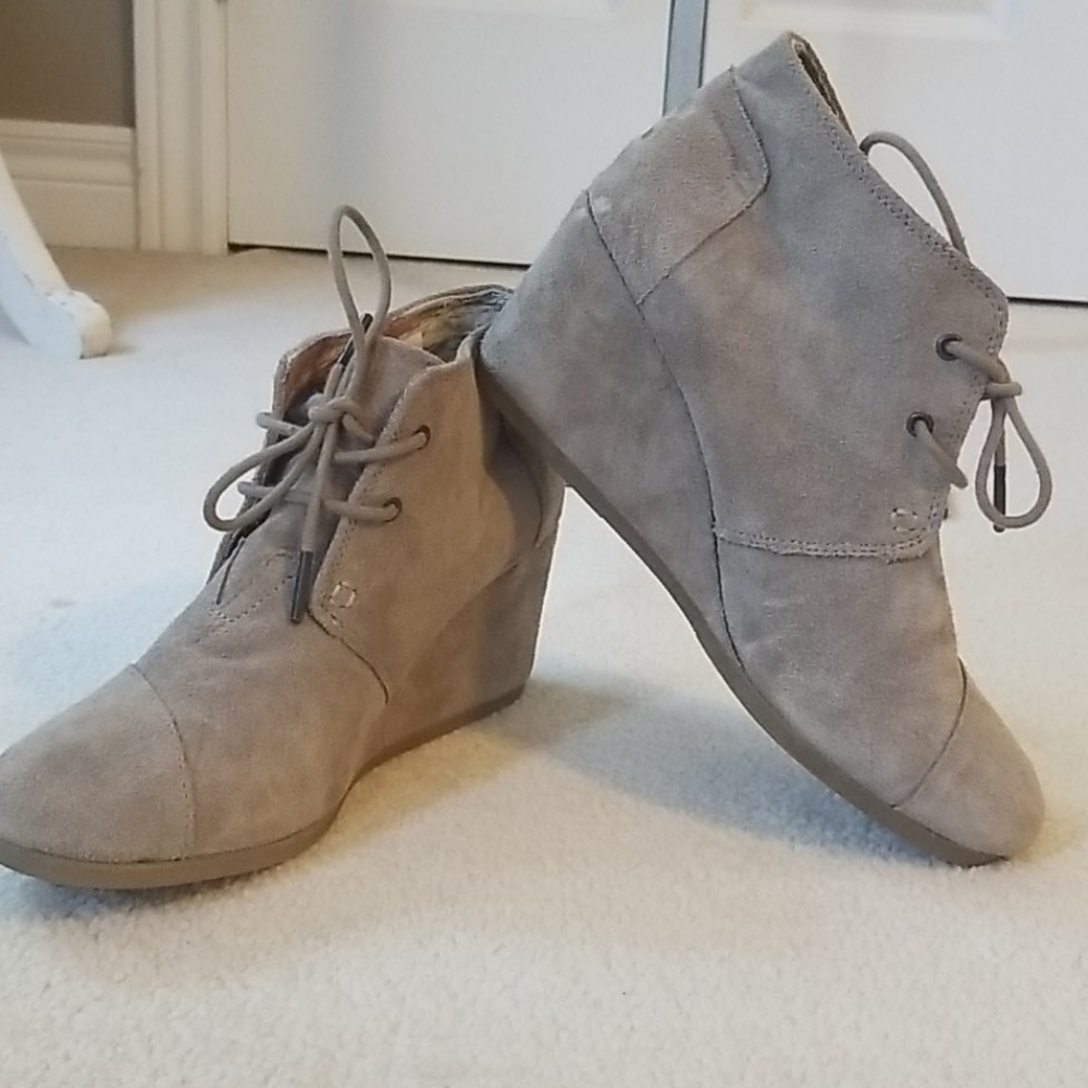 TOMS suede wedge boots